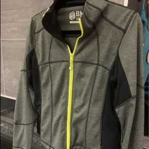 BKE lightweight zip up
